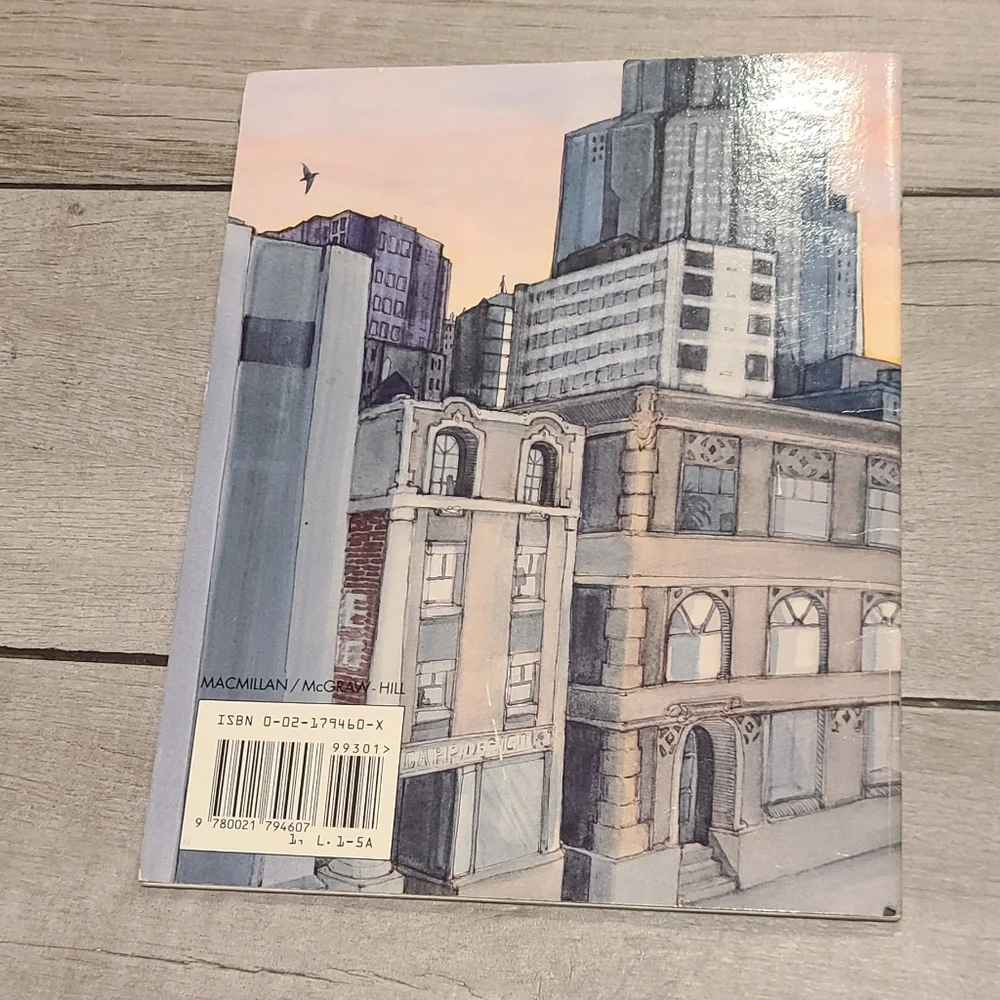 🦔 Vintage Wake Up City book🎀